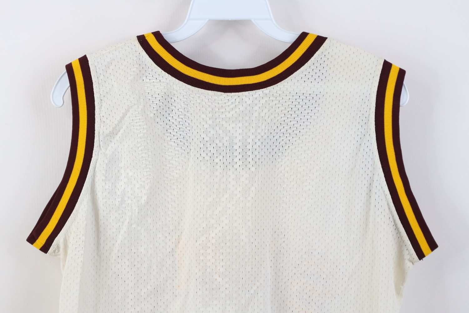 Champion Vintage 70s 80s Champion Valley Basketball Jersey White USA Size L / US 10 / IT 46 - 13 Thumbnail