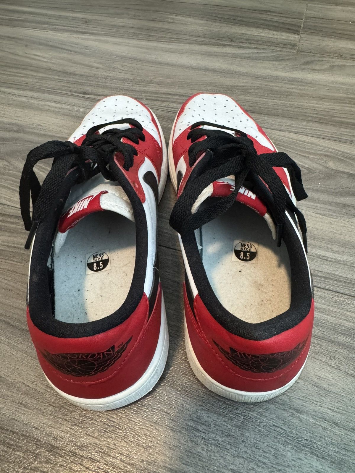Jordan Brand × Nike Jordan 1 retro low chicago 2016. US M 8.5. Rare size Size US 8.5 / EU 41-42 - 4 Thumbnail