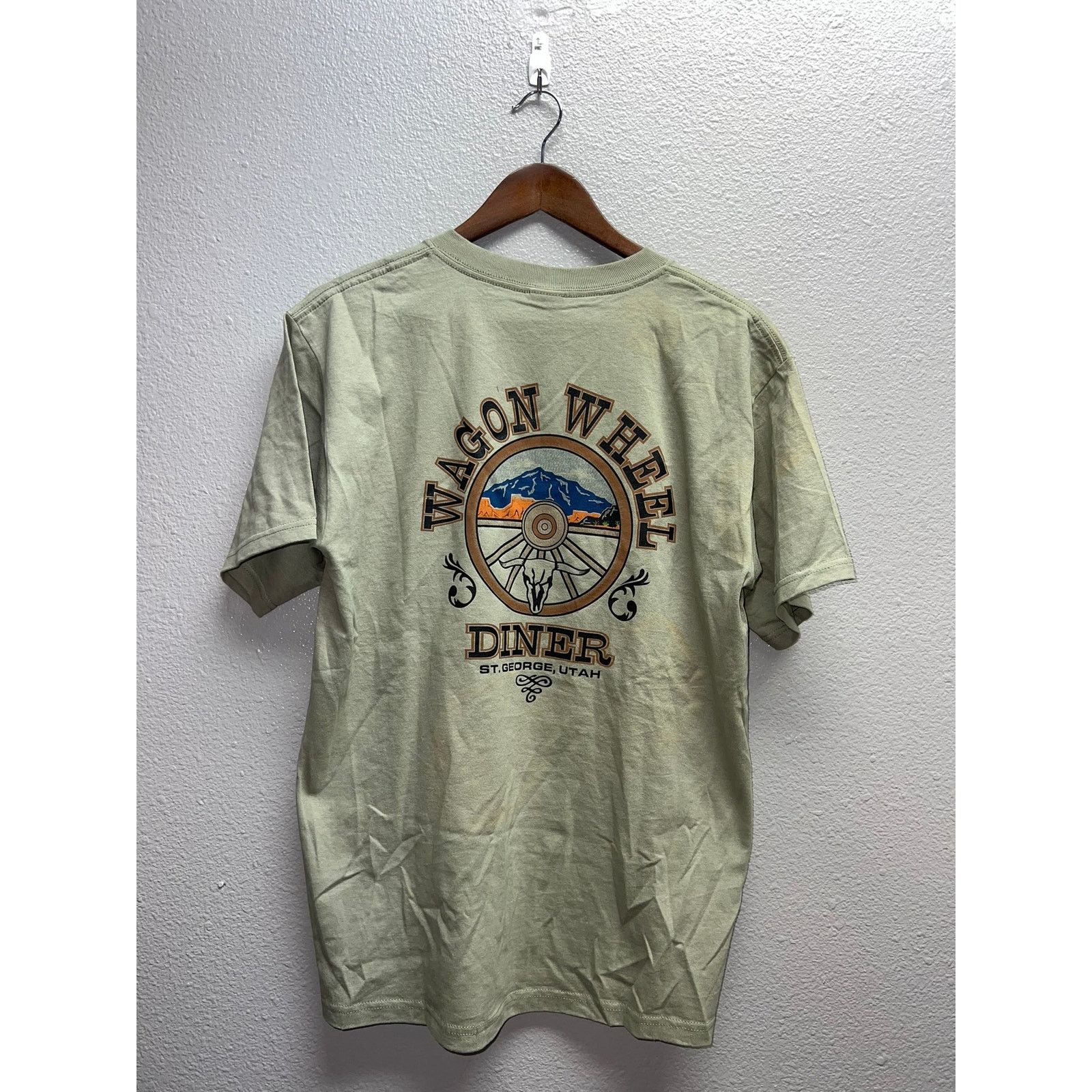 Anvil Vintage Wagon Wheel Diner Shirt St George Utah Stain Stained Size US M / EU 48-50 / 2 - 1 Thumbnail