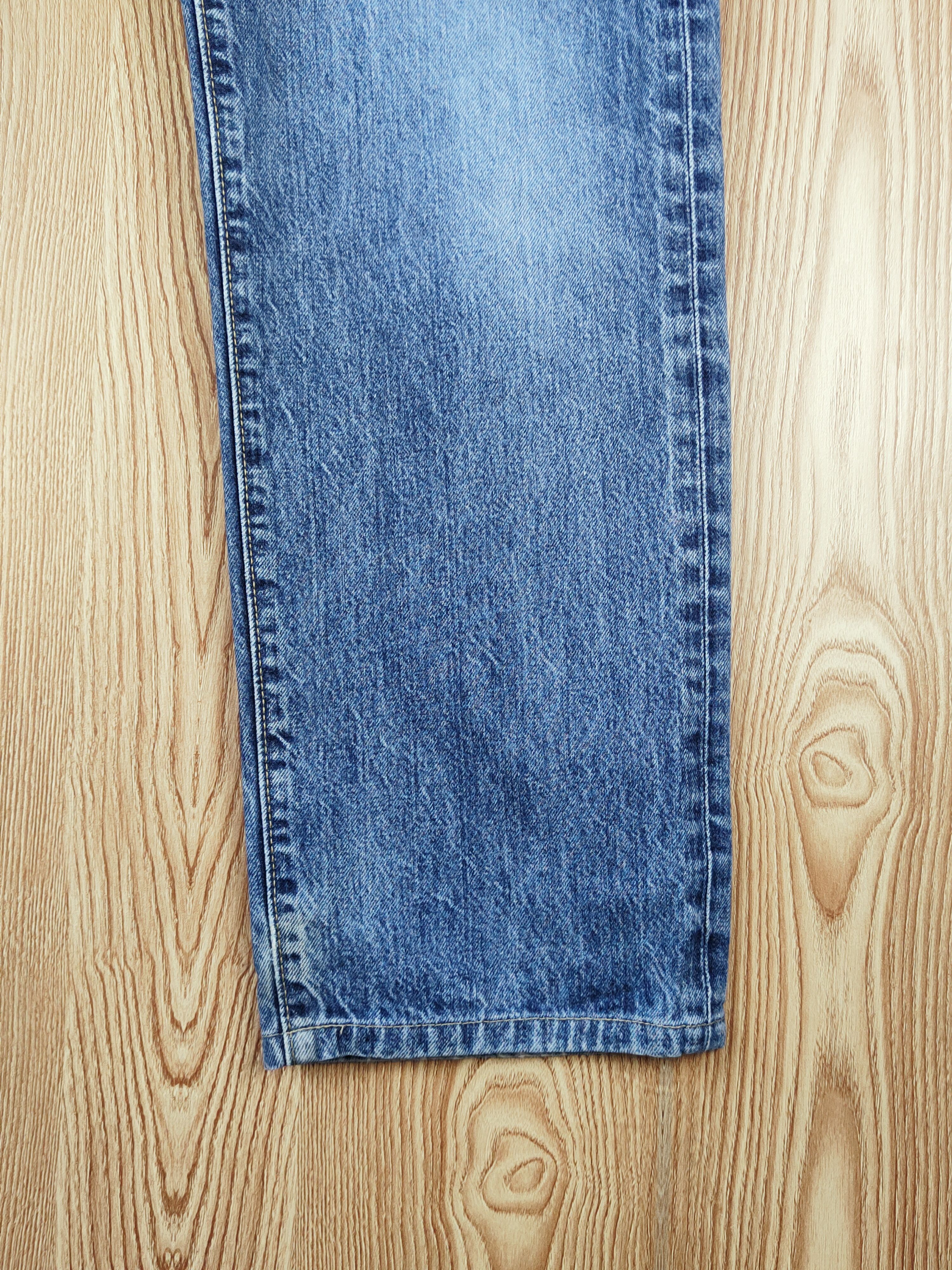 Japanese Brand Uniqlo Blue Distressed Ripped Jeans #S2684 Size US 33 - 6 Thumbnail