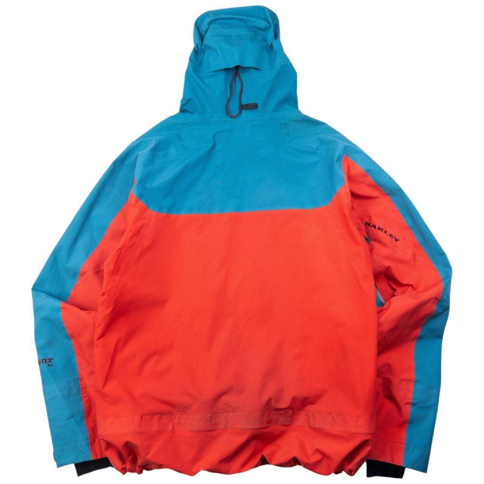 Oakley Vintage Oakley Goretex Pro Snowboarding Jacket Size M Size US M / EU 48-50 / 2 - 2 Thumbnail