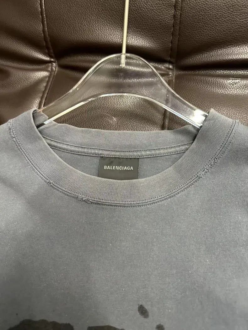 Balenciaga Balenciaga Splatter BB Letter Short Sleeve T-Shirt, Grey M Size US M / EU 48-50 / 2 - 3 Thumbnail