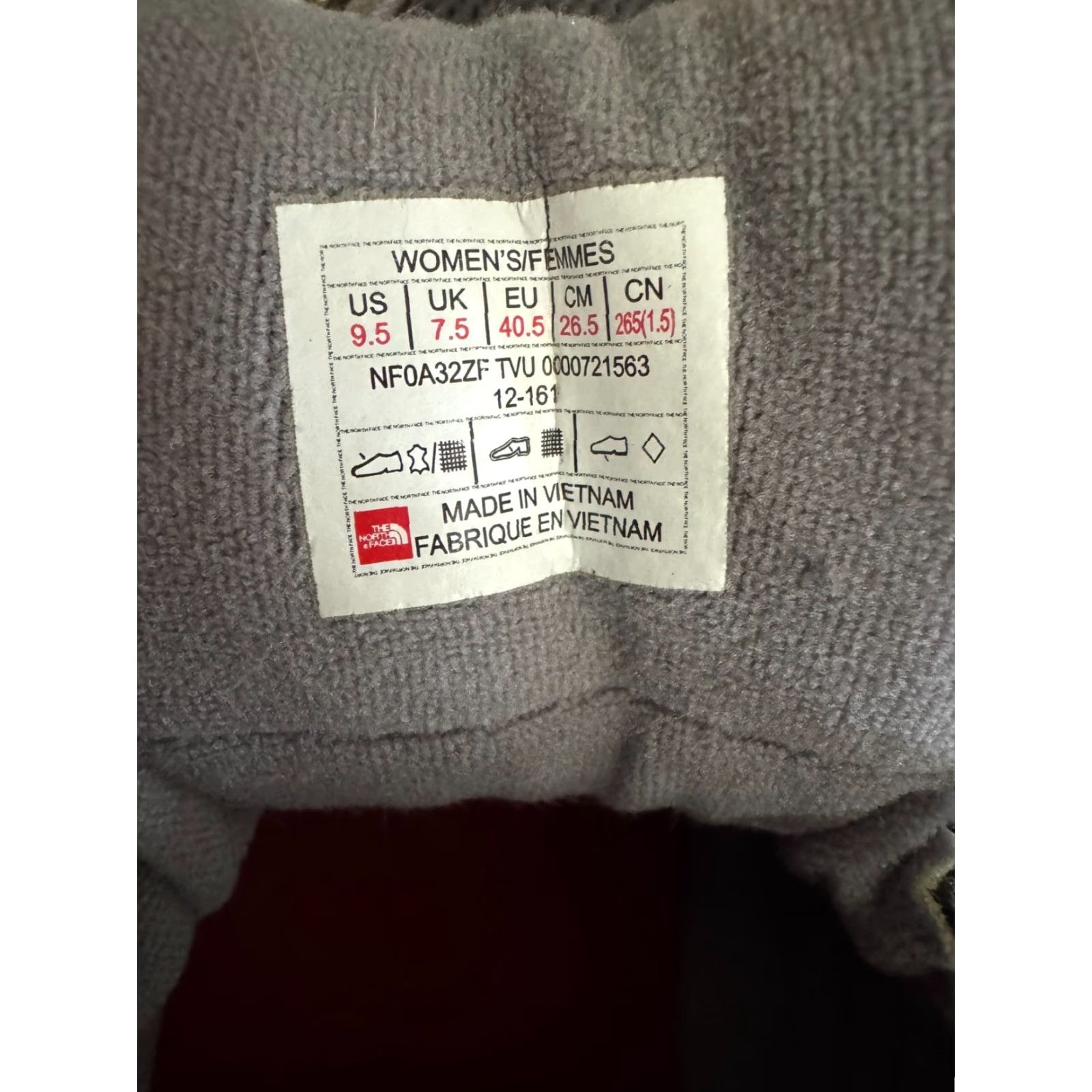The North Face The North Face "Storm 3" Gray Waterproof Hiking Sneaker Women's 9.5 Size US 10 / IT 40 - 6 Thumbnail