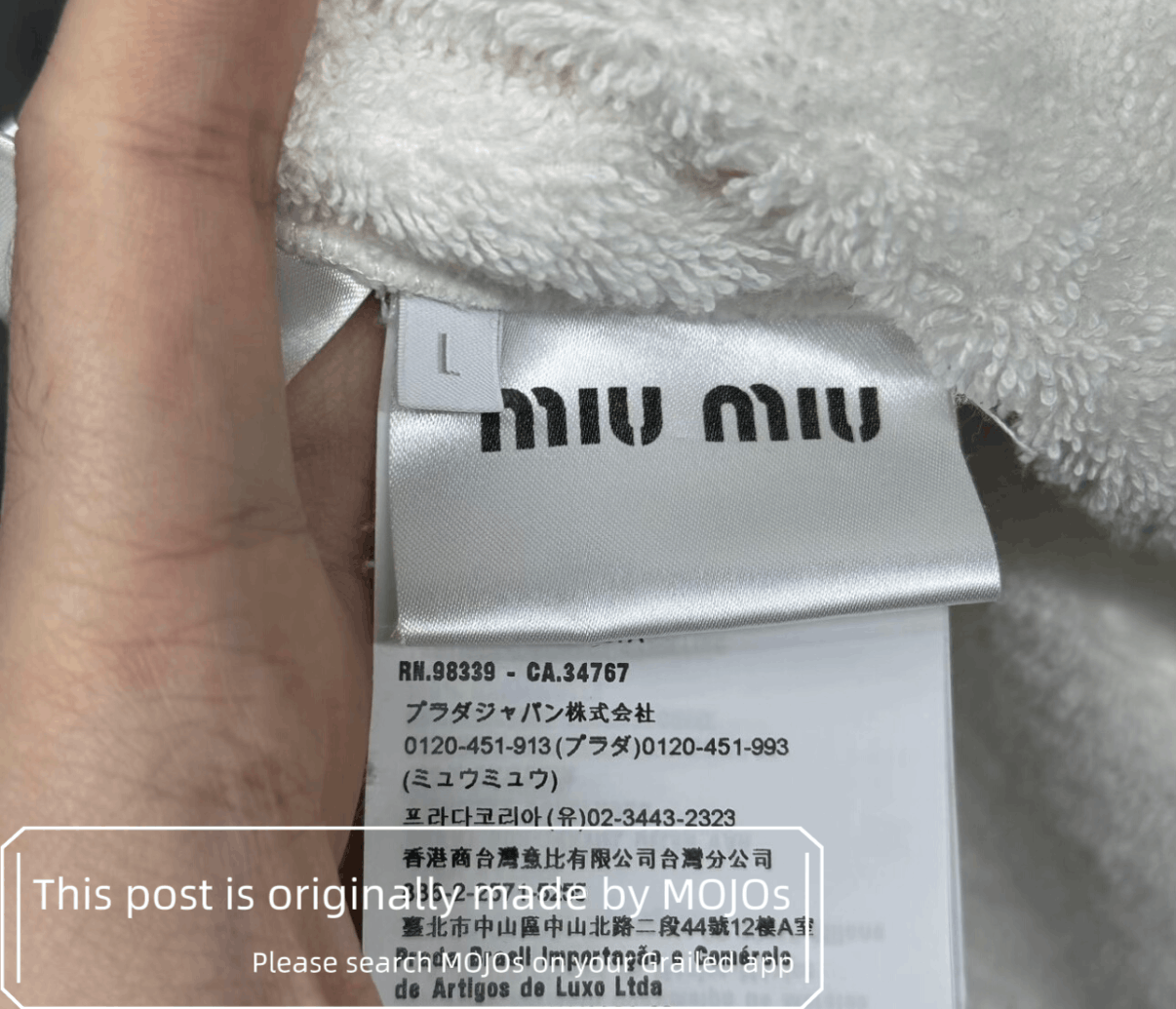 Miu Miu Sz L Miu MIu Logo Polo Sweatshirt mojos99 Size US L / EU 52-54 / 3 - 4 Thumbnail