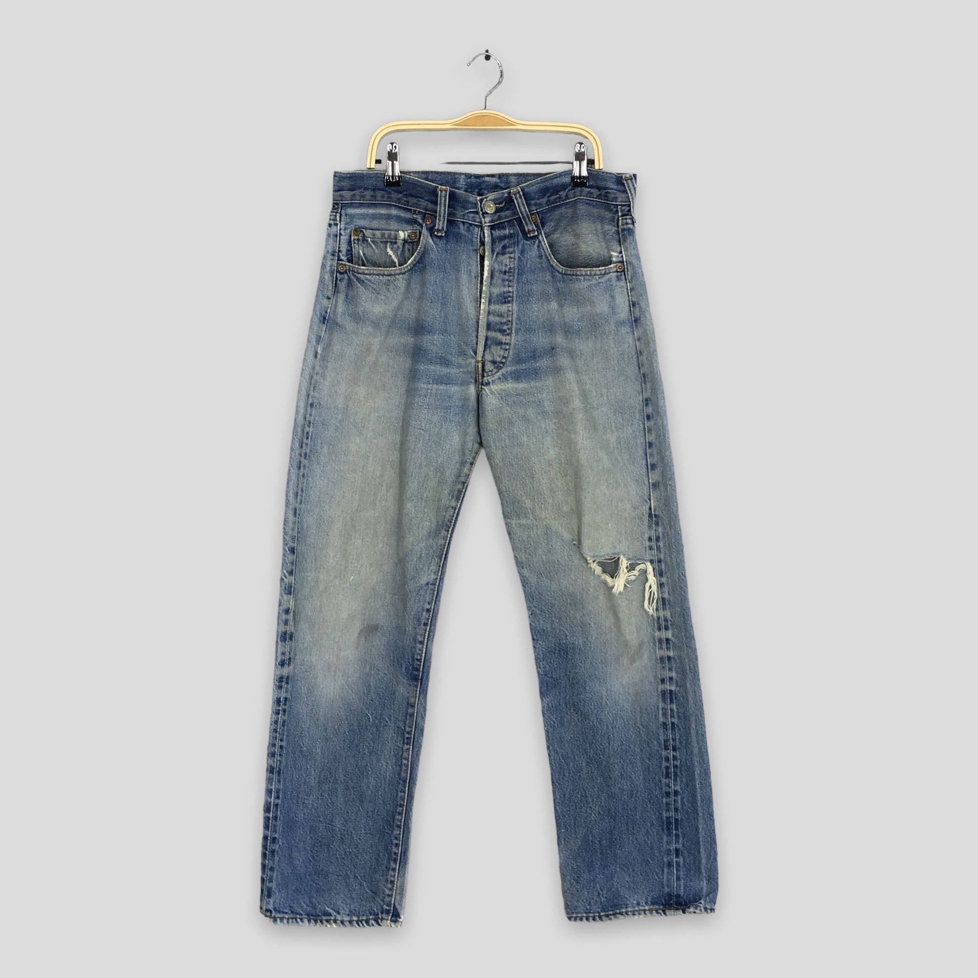 image of Size 29X27 Vintage 70's Levi's 501 Selvedge Redline Jeans in Blue, Men's