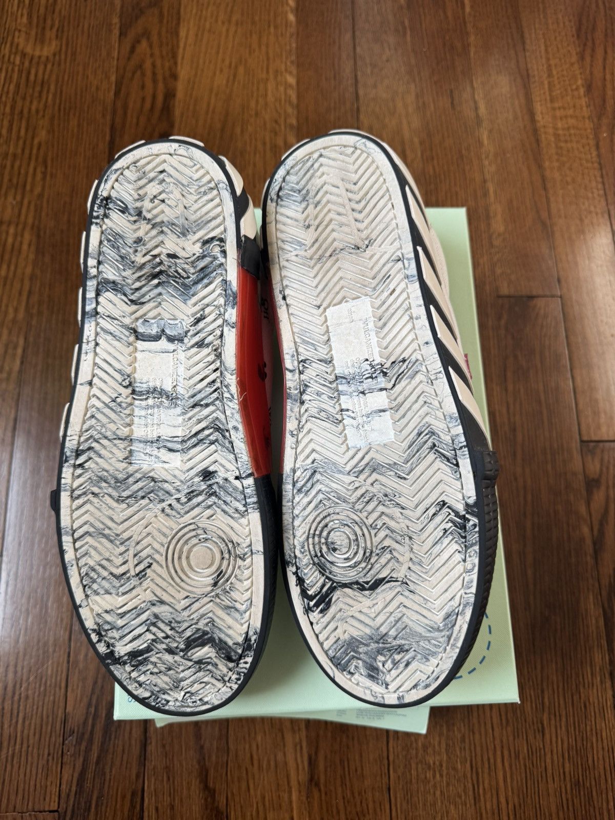 Off-White OFF-WHITE Vulcanized Low Size US 8 / EU 41 - 8 Thumbnail