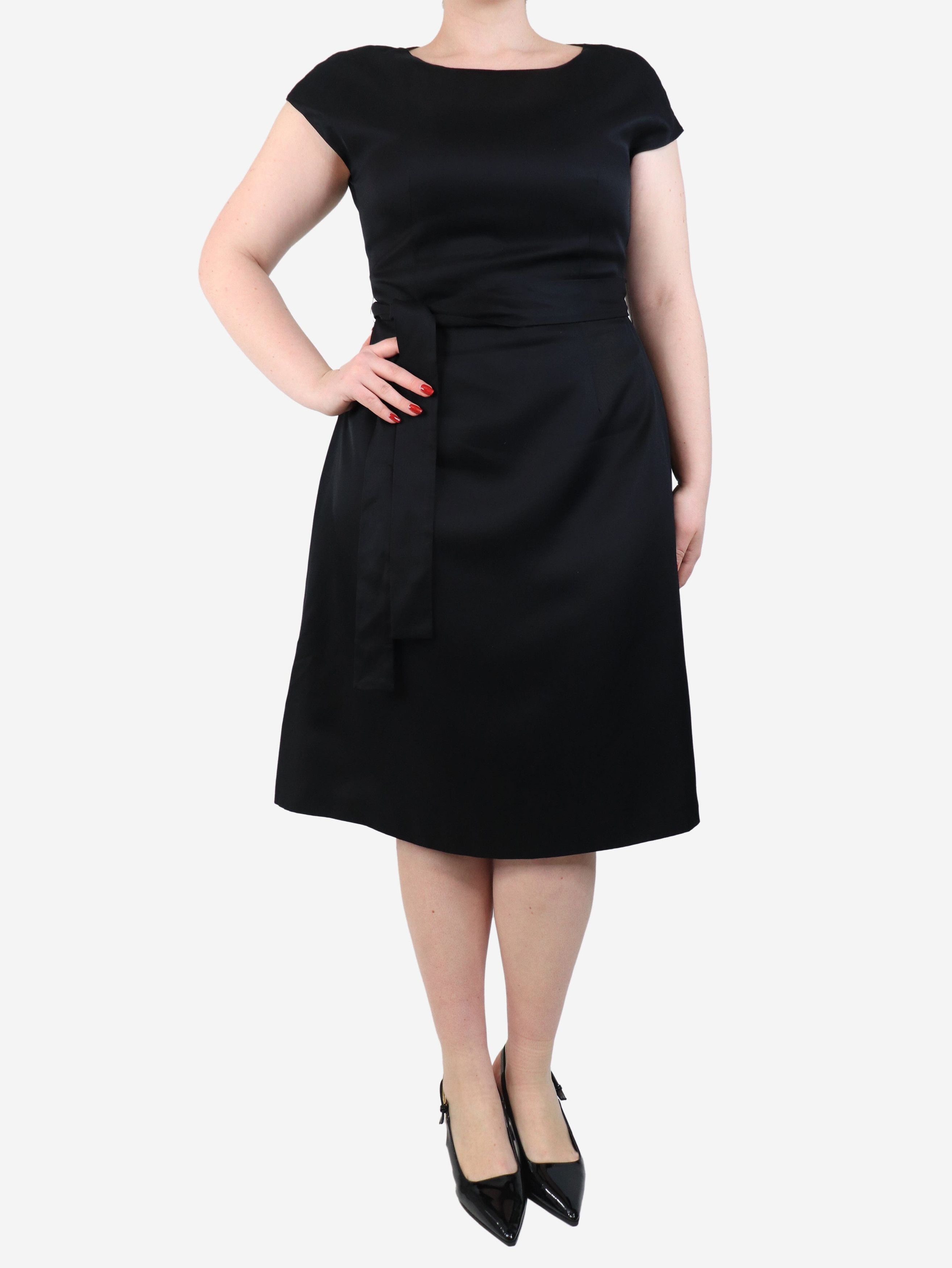 ワンピース PRADA BLACK VELVET MINI DRESS WITH BOWS Prada Black velvet mini dress with bows | TheDoubleF