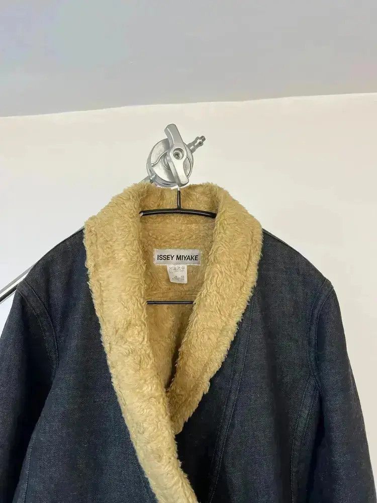 Issey Miyake Issey Miyake Vintage Issey Miyake Denim Heavy Fut Coat-250 Size US M / EU 48-50 / 2 - 4 Thumbnail