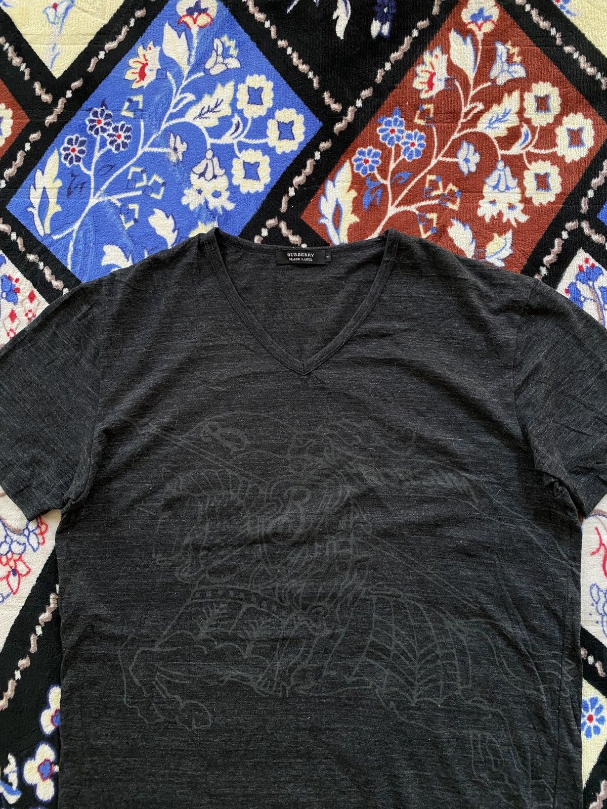 Burberry Burberry Black Label Big Logo Tshirt Size US M / EU 48-50 / 2 - 3 Thumbnail