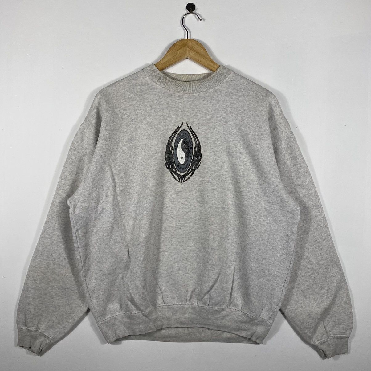 Vintage Vintage 90's T&C SURF Designs Hawaii Graphic Sweatshirt Size US L / EU 52-54 / 3 - 3 Thumbnail