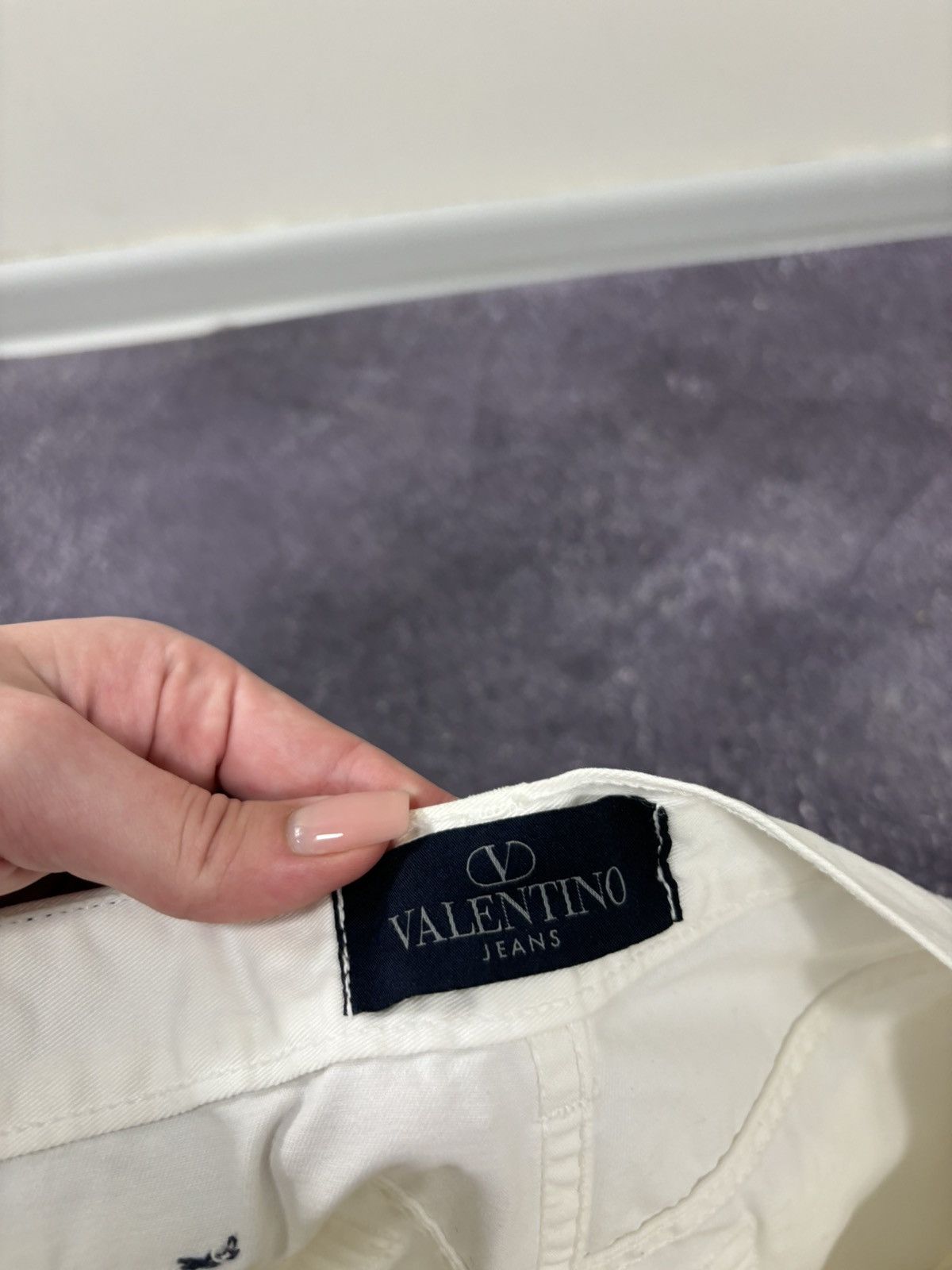 Valentino Vintage Valentino Women’s White Italian Luxury Pants Jeans Size 30" / US 8 / IT 44 - 18 Thumbnail