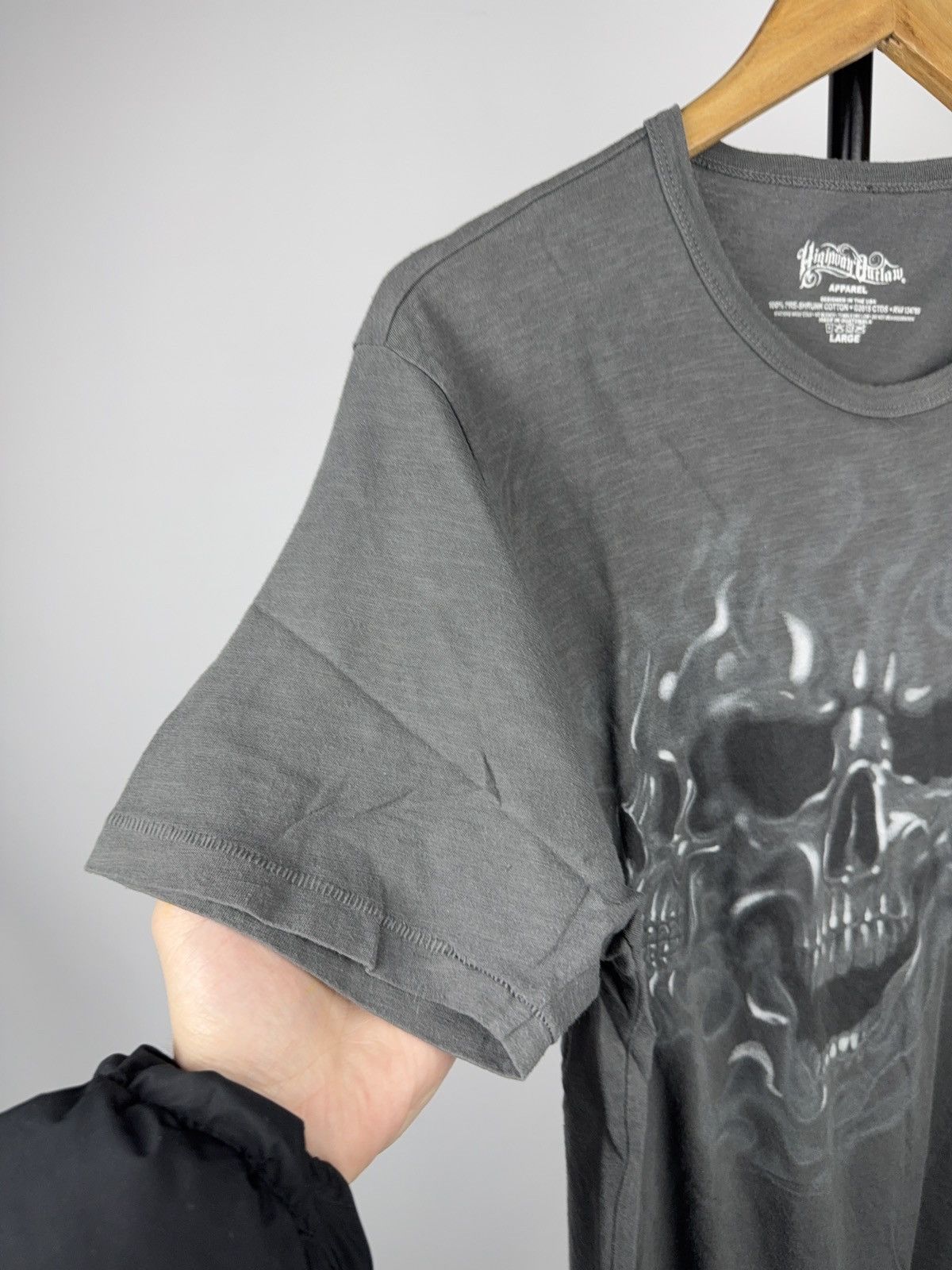 Vintage 00s Highway To Hell Triple Skull Graphic USA Biker T-Shirt L Size US L / EU 52-54 / 3 - 8 Thumbnail