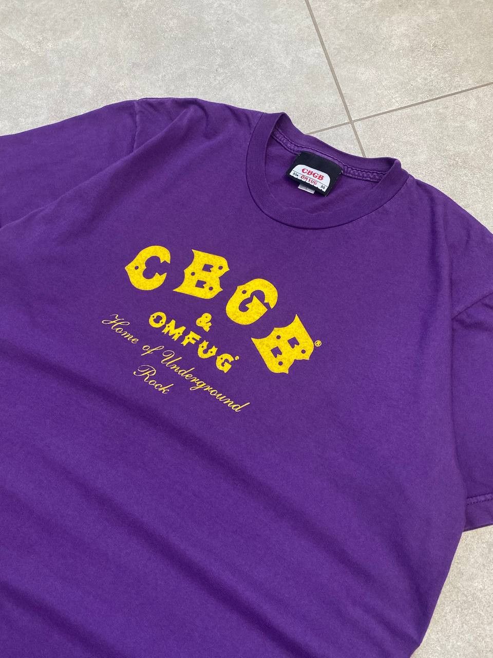 Band Tees Vintage CBGB & OMFUG Home of Underground Rock T-Shirt Size US L / EU 52-54 / 3 - 8 Thumbnail