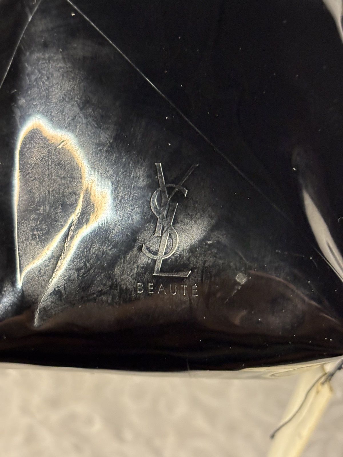 (used) YSL Pouch Bag Beauty