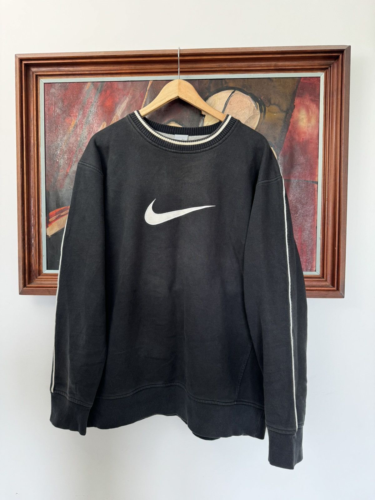 Nike Vintage Nike Crewneck Washed Big Center Swoosh Logo Hype Size US XL / EU 56 / 4 - 1 Thumbnail