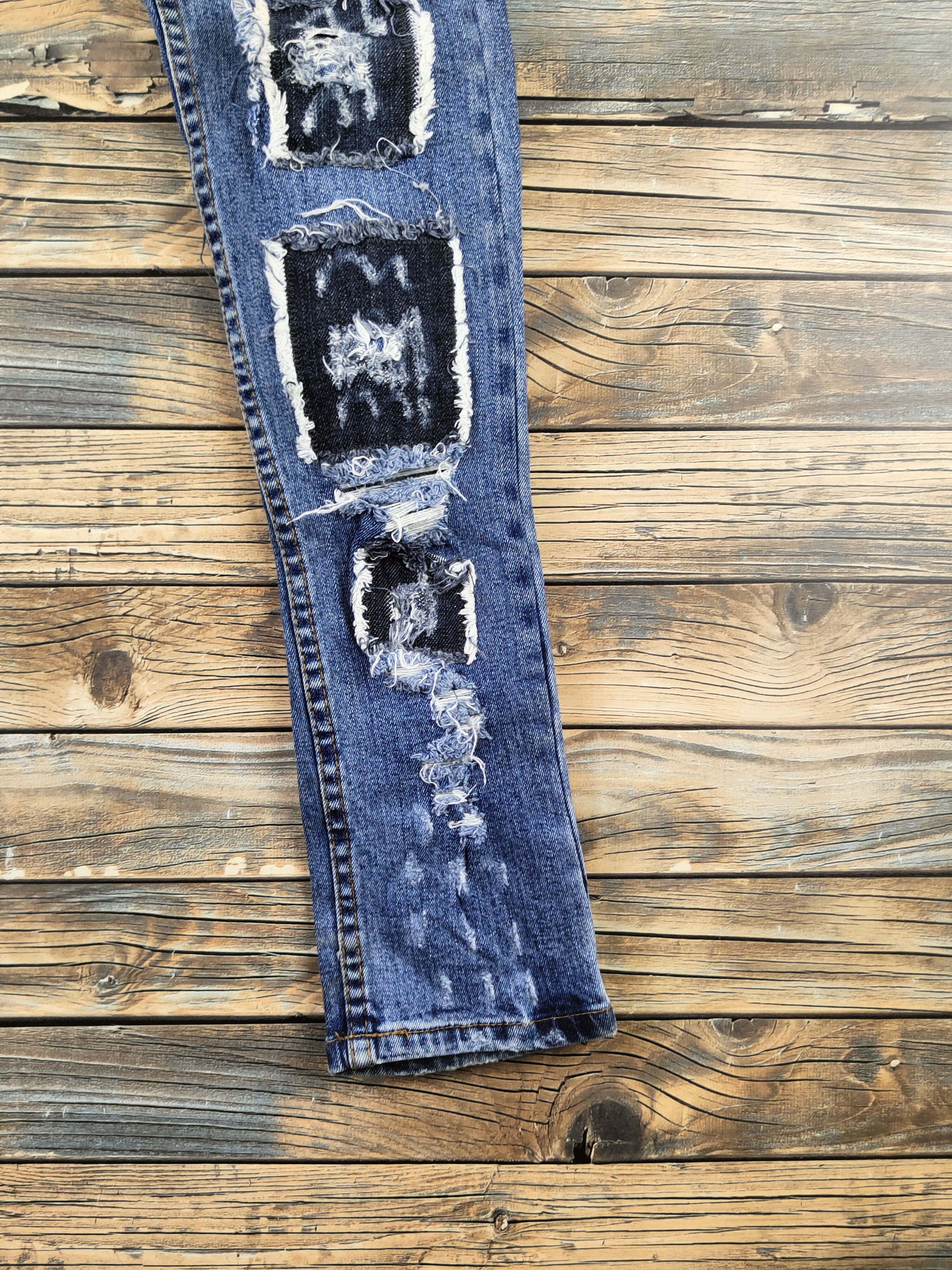 Cheap Monday DL Cheap Monday Blue Distressed Ripped Jeans #46-780 Size US 26 / EU 42 - 7 Thumbnail
