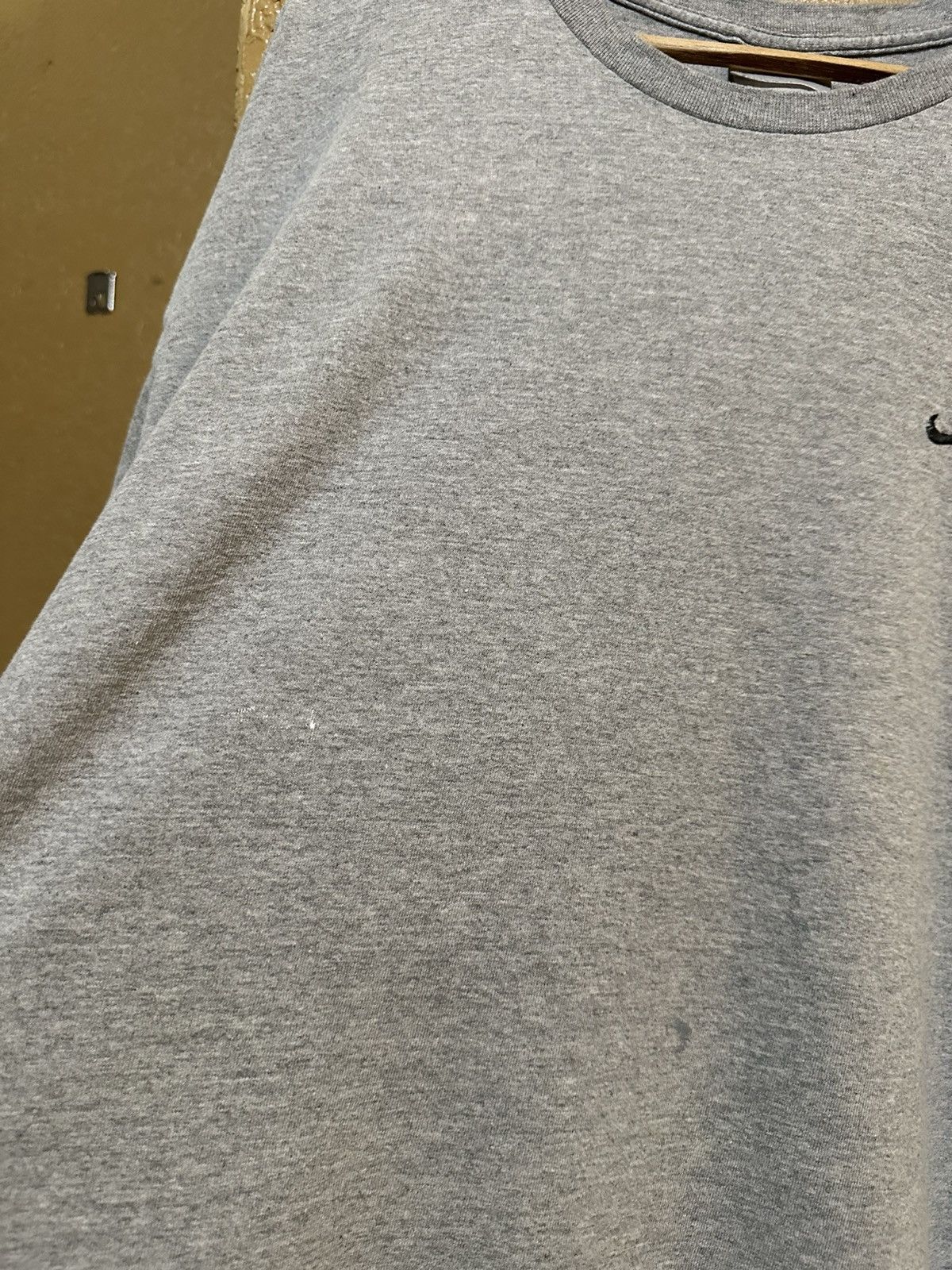 Nike 📌 vintage 00s Nike Gray Tag Swoosh Tee Large Size US L / EU 52-54 / 3 - 5 Thumbnail