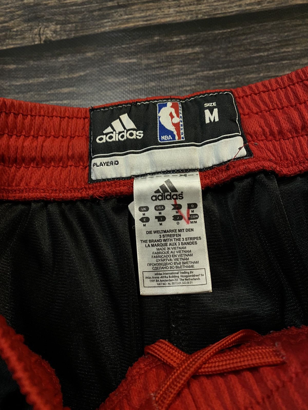 Adidas × NBA RARE❗️ADIDAS NBA CHICAGO BULLS SPORT SUIT Size US M / EU 48-50 / 2 - 8 Thumbnail