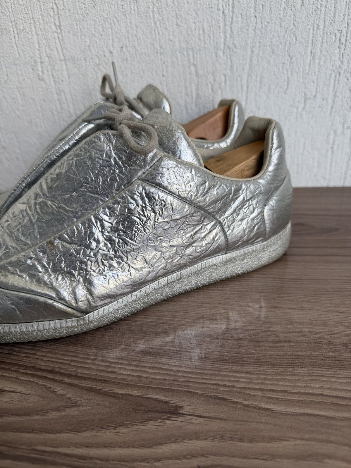 Maison Margiela crinkled metallic silver Future low Size US 11.5 / EU 44-45 - 8 Thumbnail
