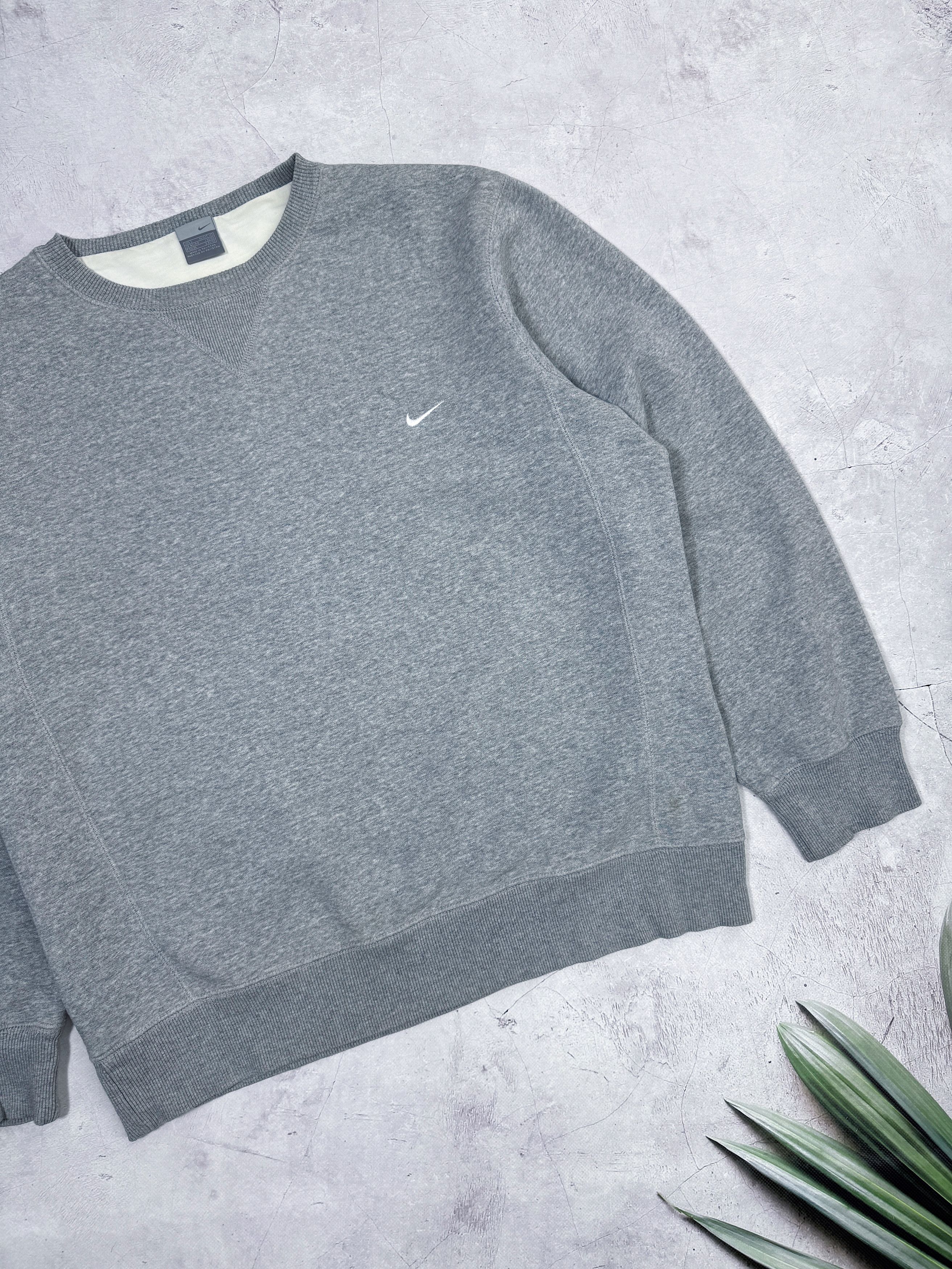 Nike × Vintage Y2K Nike Sweatshirt Small Swoosh Logo Basic Size US L / EU 52-54 / 3 - 4 Thumbnail