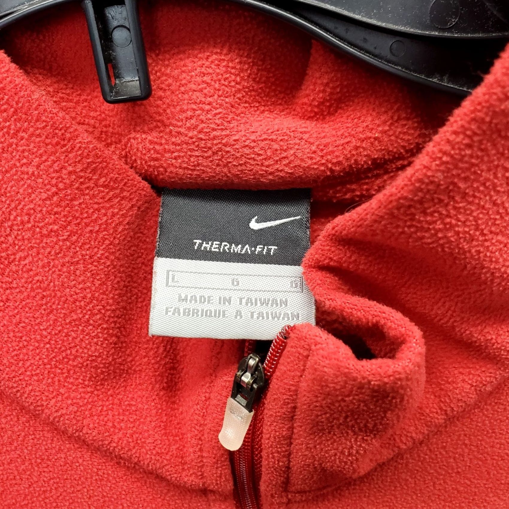 Nike Nike Sweatshirt Mens L Red Long Sleeve Therma Fit Mock Neck Quarter Zip Logo Size US L / EU 52-54 / 3 - 6 Thumbnail