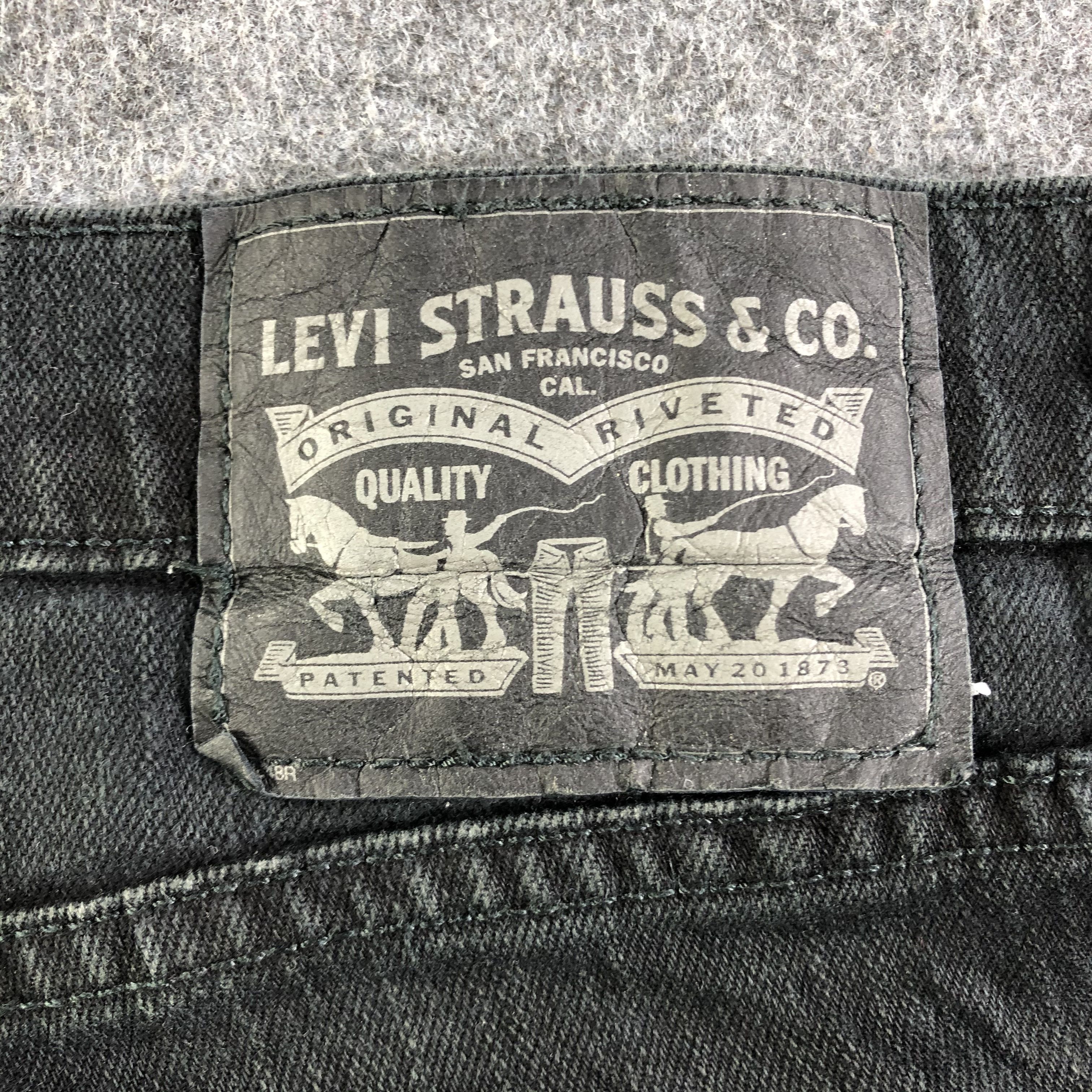 Levi's Vintage Faded Black Levis Jeans-J3096 Size US 33 - 5 Thumbnail