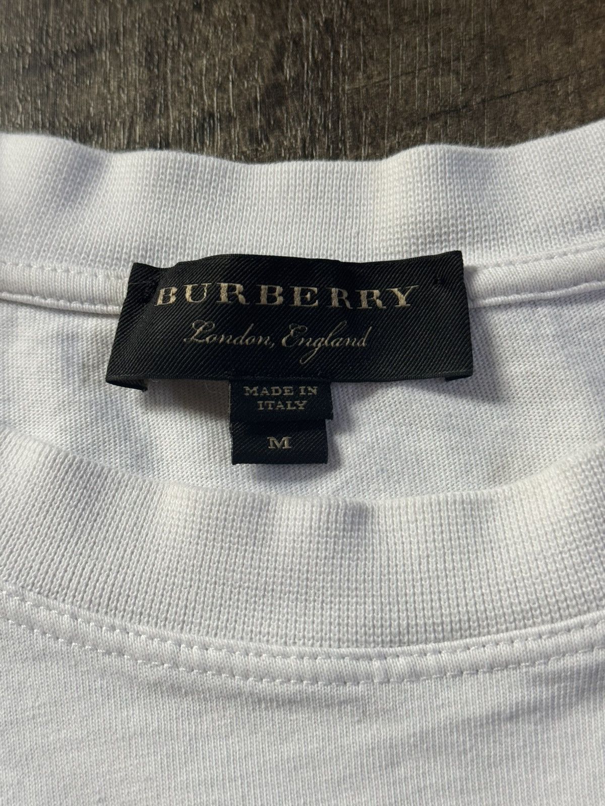 Burberry × Designer × Vintage Vintage Burberry Tee Size US M / EU 48-50 / 2 - 3 Thumbnail