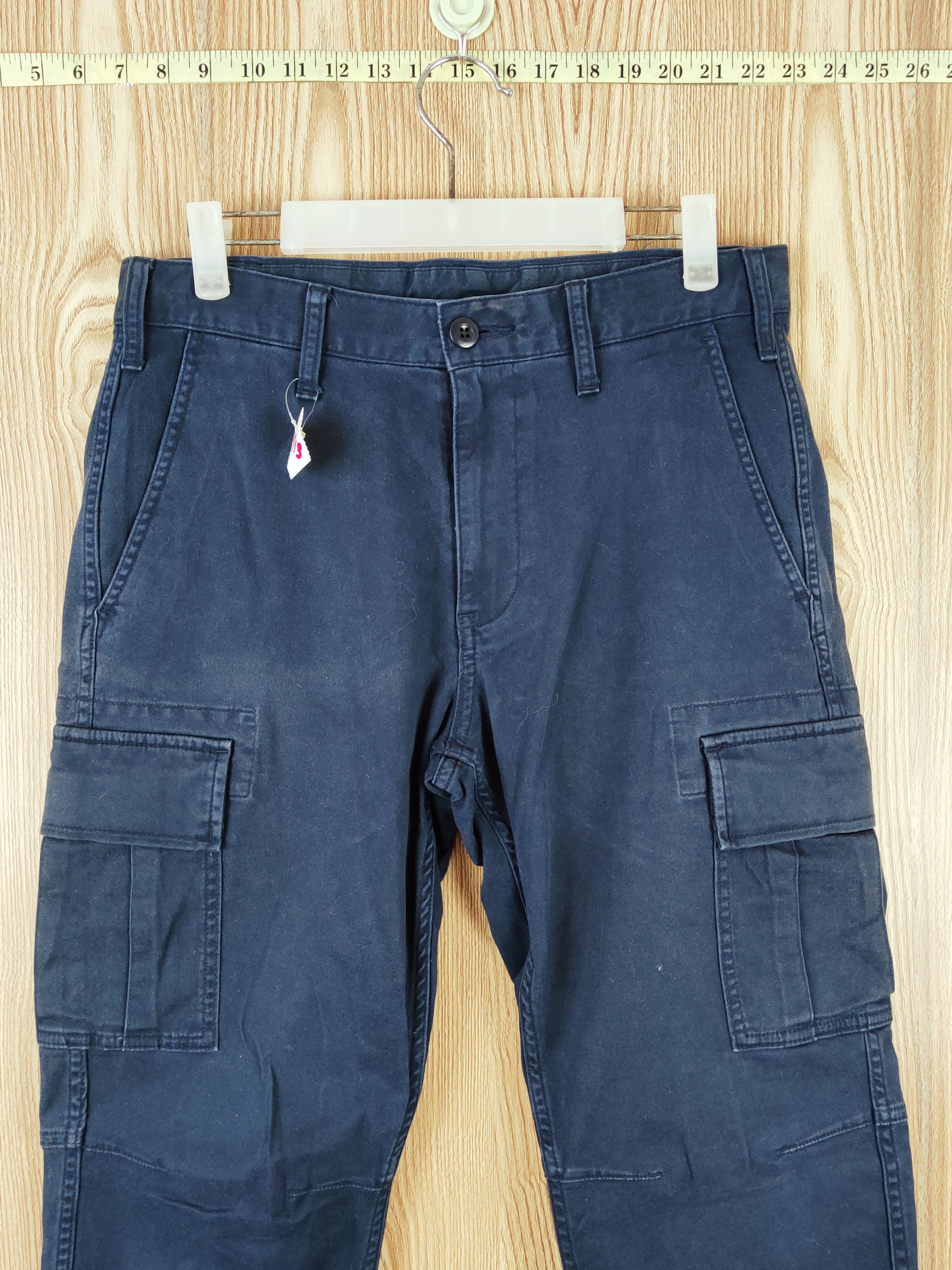 Japanese Brand Uniqlo Navy Multipocket Tactical Cargo Pants #W713 Size US 31 - 2 Thumbnail