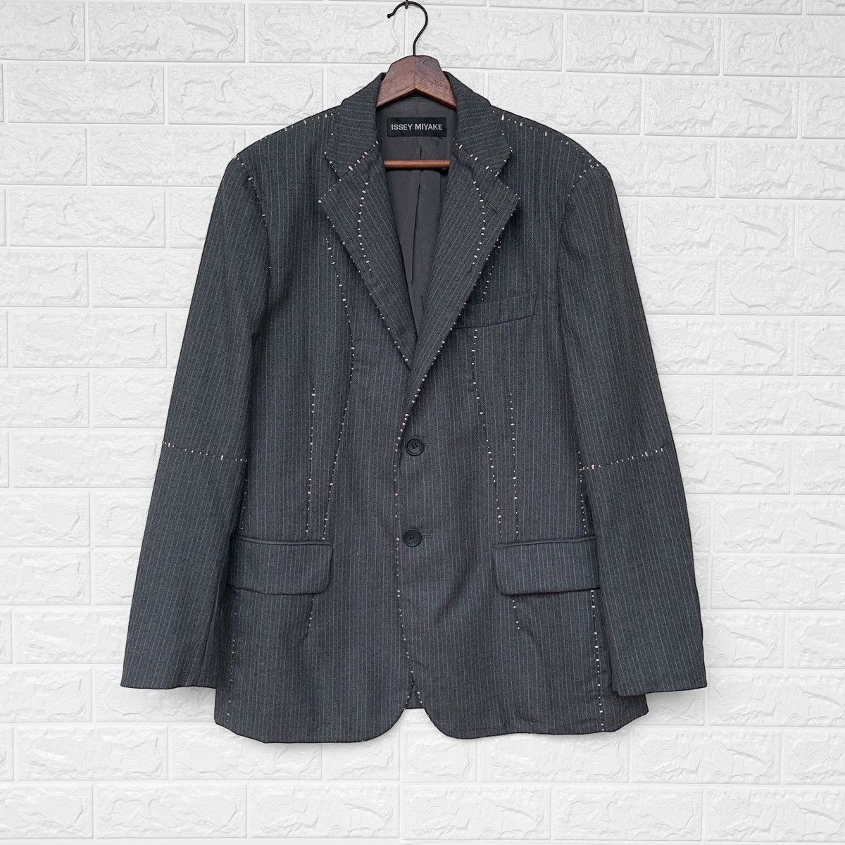 Issey Miyake AW 2005 Issey Miyake Show Hand Stitches Open Thread Blazer Size US M / EU 48-50 / 2 - 1 Thumbnail