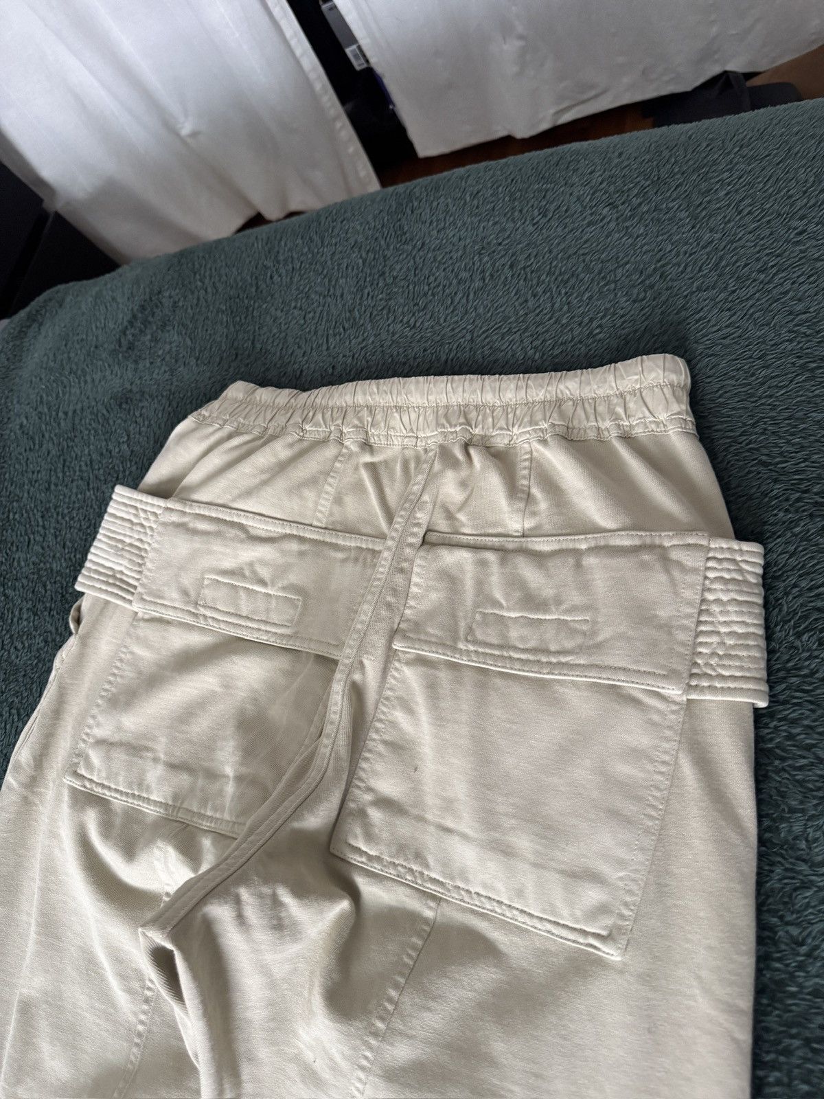 Rick Owens Drkshdw Rick Owens Creatch Cargo Pants Drkshdw Pants Pearl White XS Size US 28 / EU 44 - 5 Thumbnail