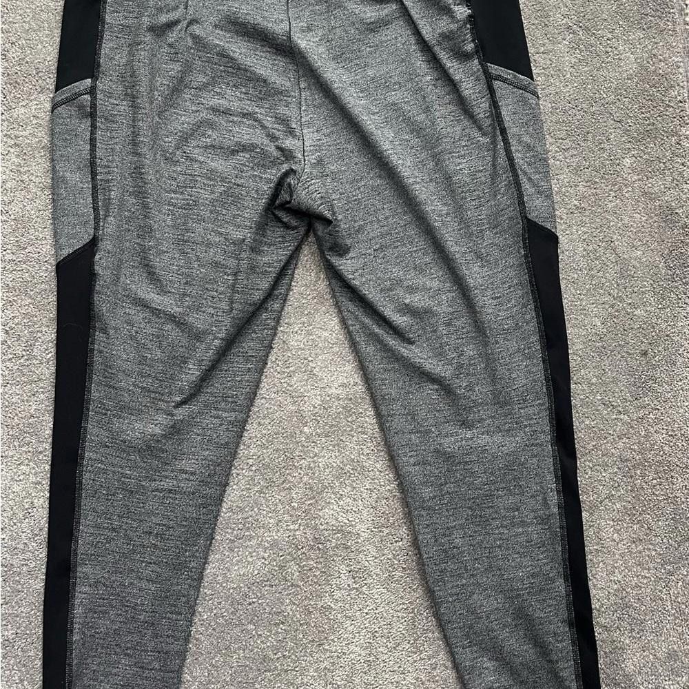 Torrid Torrid activewear leggings Size 42" / US 20 - 5 Thumbnail
