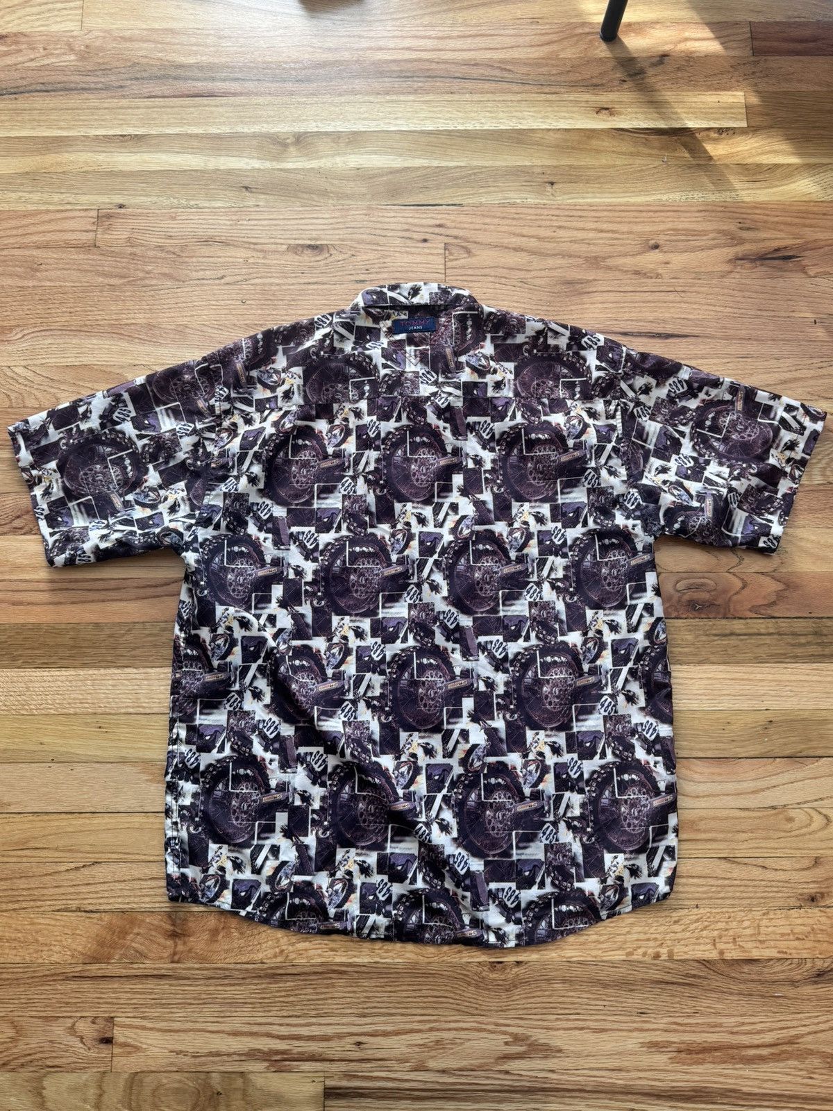 Tommy Hilfiger Vintage Tommy Short button up dirt bike all over print Size US XL / EU 56 / 4 - 5 Thumbnail