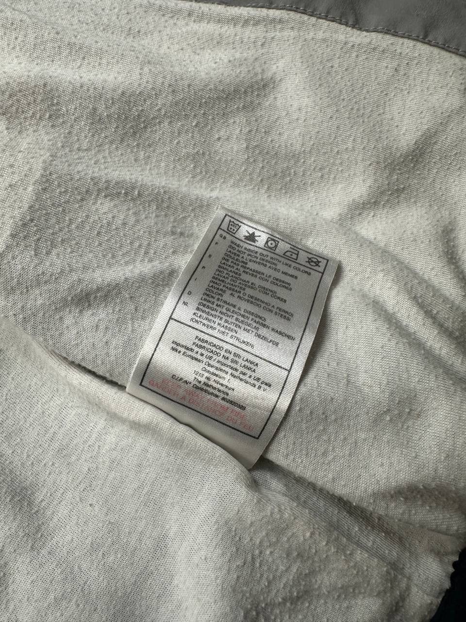 Nike Vintage Nike Nylon Track Jacket, Size M – Classic Sportswer Size US M / EU 48-50 / 2 - 7 Thumbnail