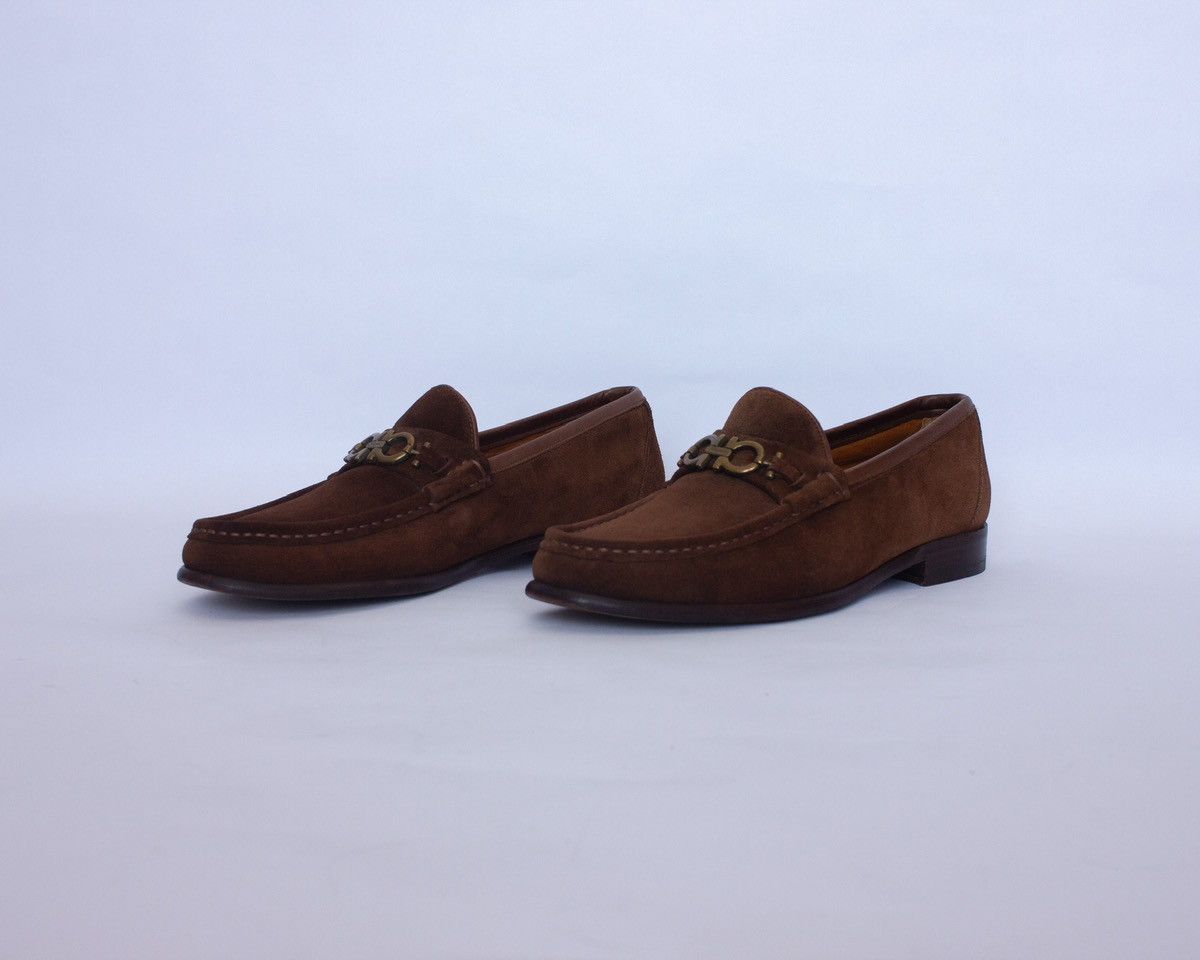 Salvatore Ferragamo 850$Ferragamo Moccasin Gancini Testa Di Moro Ornament Suede Size US 9 / EU 42 - 2 Thumbnail