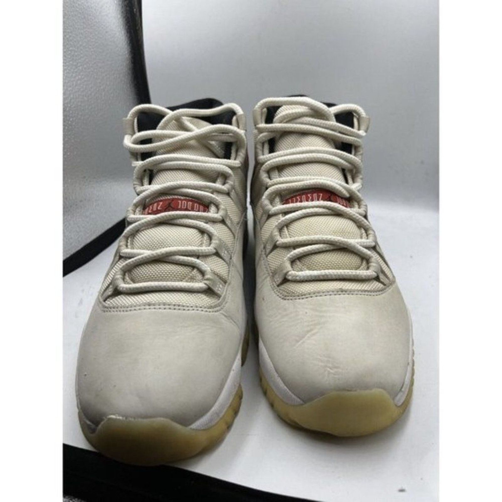Jordan Brand Nike Air Jordan 11 Retro Platinum Tint Size 12 Concord Size US 12 / EU 45 - 5 Thumbnail