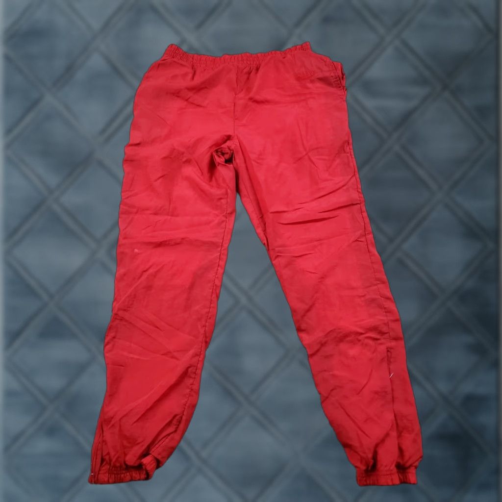 Reebok VINTAGE Reebok Track Pants Mens M Red Nylon Lined Pockets Tapered Leg 90s Size US 31 - 1 Thumbnail