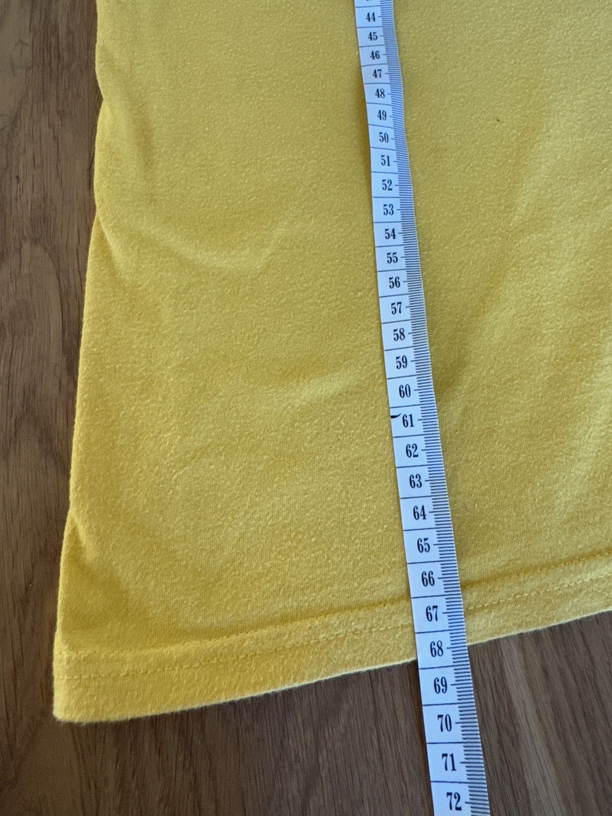 Nike Vintage Nike Yellow Embossed Logo Tee - Made in USA - Size L Size US L / EU 52-54 / 3 - 11 Thumbnail