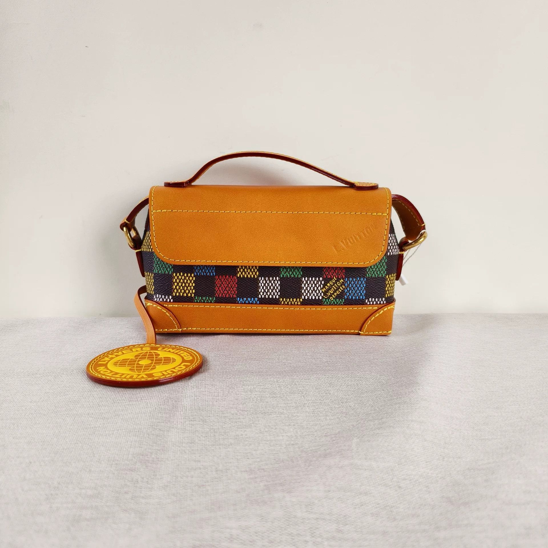 Louis Vuitton Pre-loved Bag Brand new condition Size ONE SIZE - 1 Thumbnail
