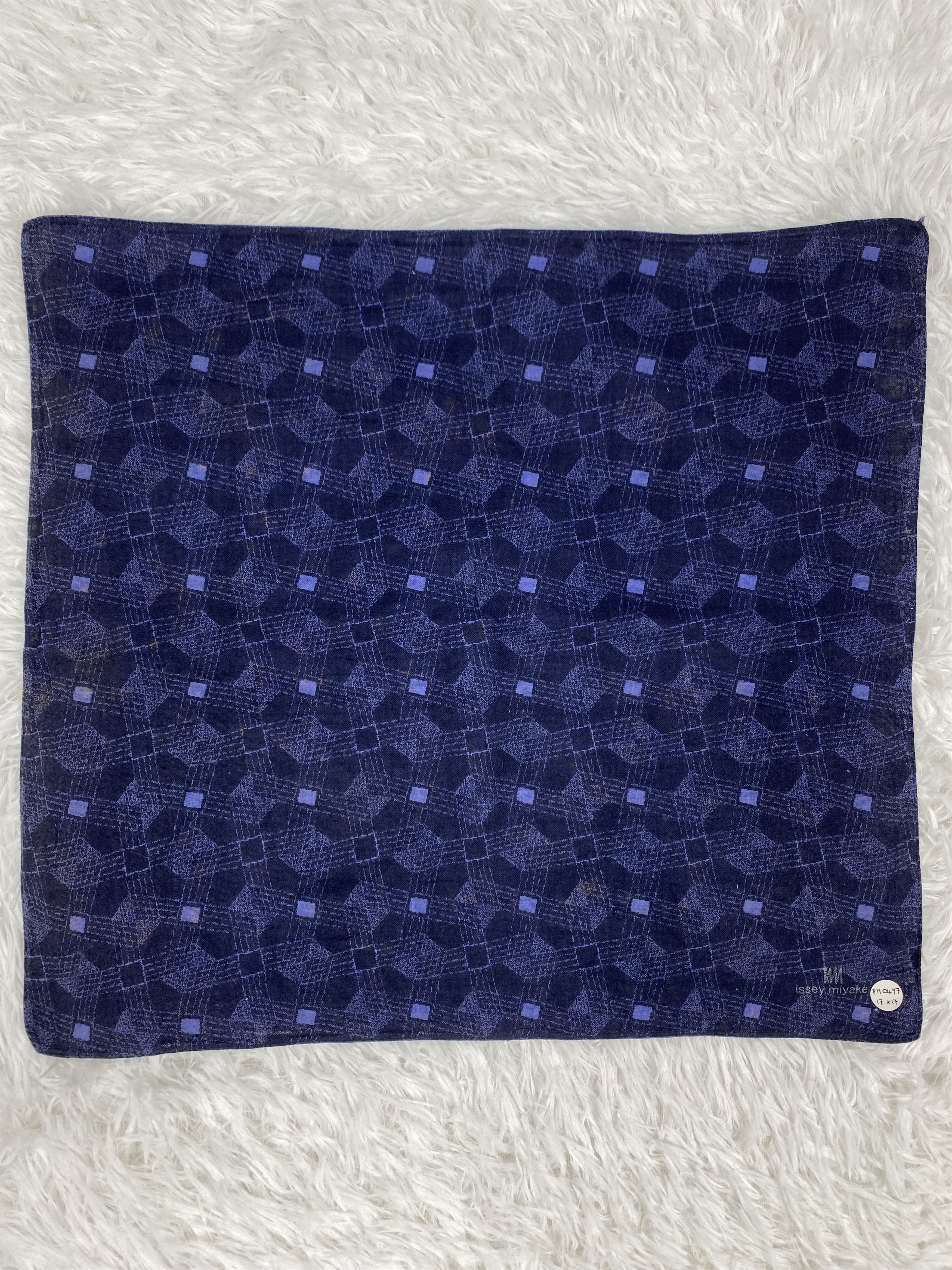 Issey Miyake Vintage Issey Miyake Handkerchief Neckerchief PH0477 Size ONE SIZE - 3 Thumbnail