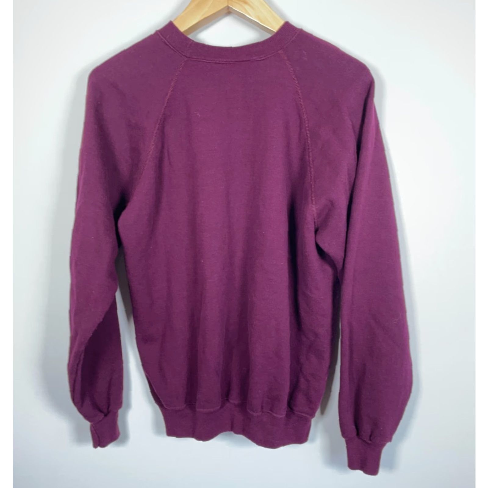 Hanes VINTAGE Hanes Sweatshirt 90s Michigan Festival of Pines Adult Medium Purple Cotton-Polyester Crew Neck Pullover Graphic Print Raglan Sleeve Men Mens Size US M / EU 48-50 / 2 - 2 Thumbnail