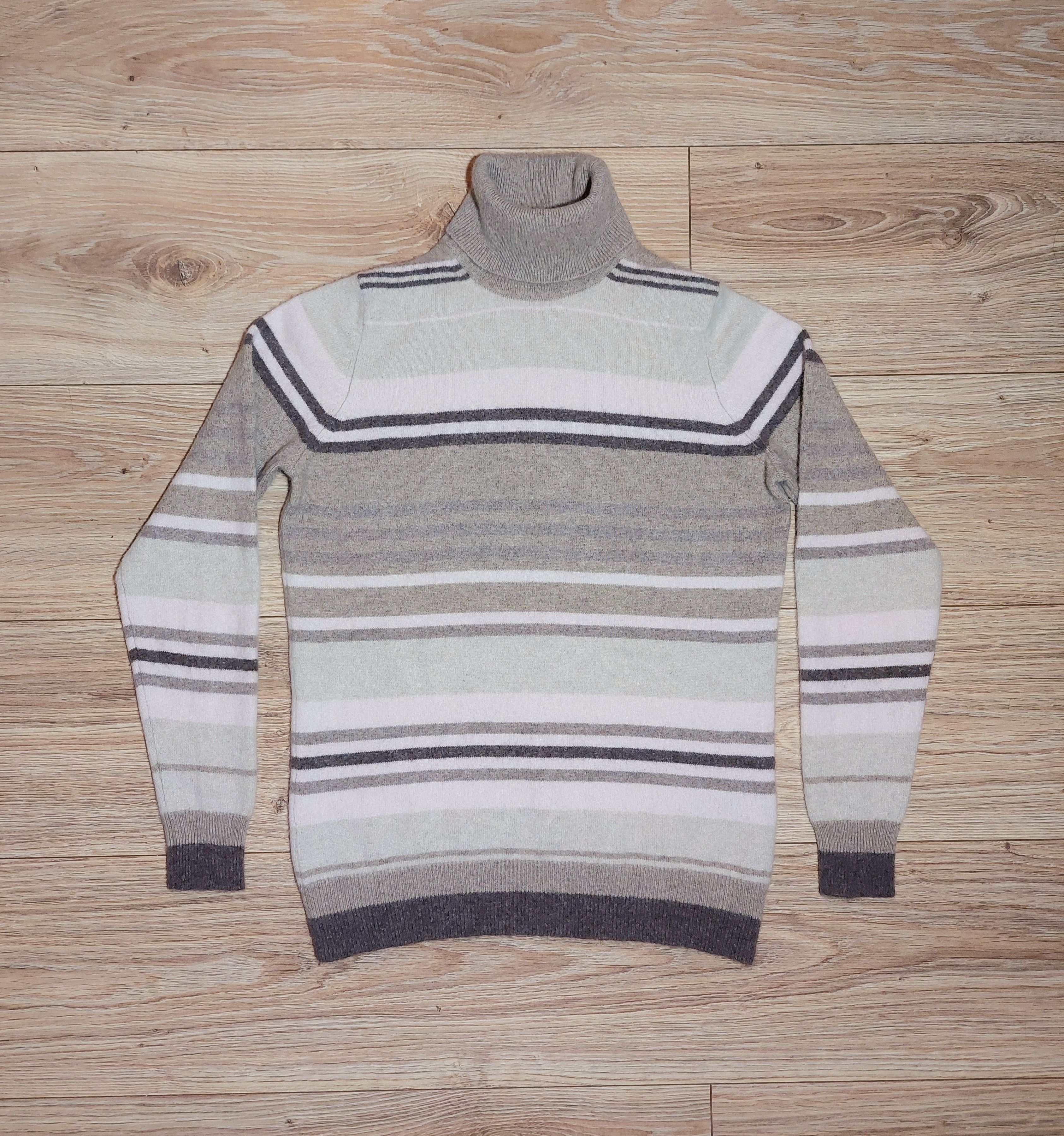 Marks & Spencer 100% cashmere sweater turtleneck jumper beige luxury soft Size M / US 6-8 / IT 42-44 - 1 Thumbnail
