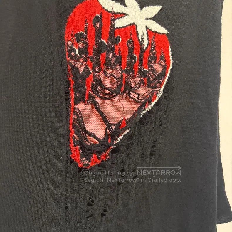 Comme des Garcons Comme Des Garcons Ripped Strawberry Punk Top Size S / US 4 / IT 40 - 5 Thumbnail