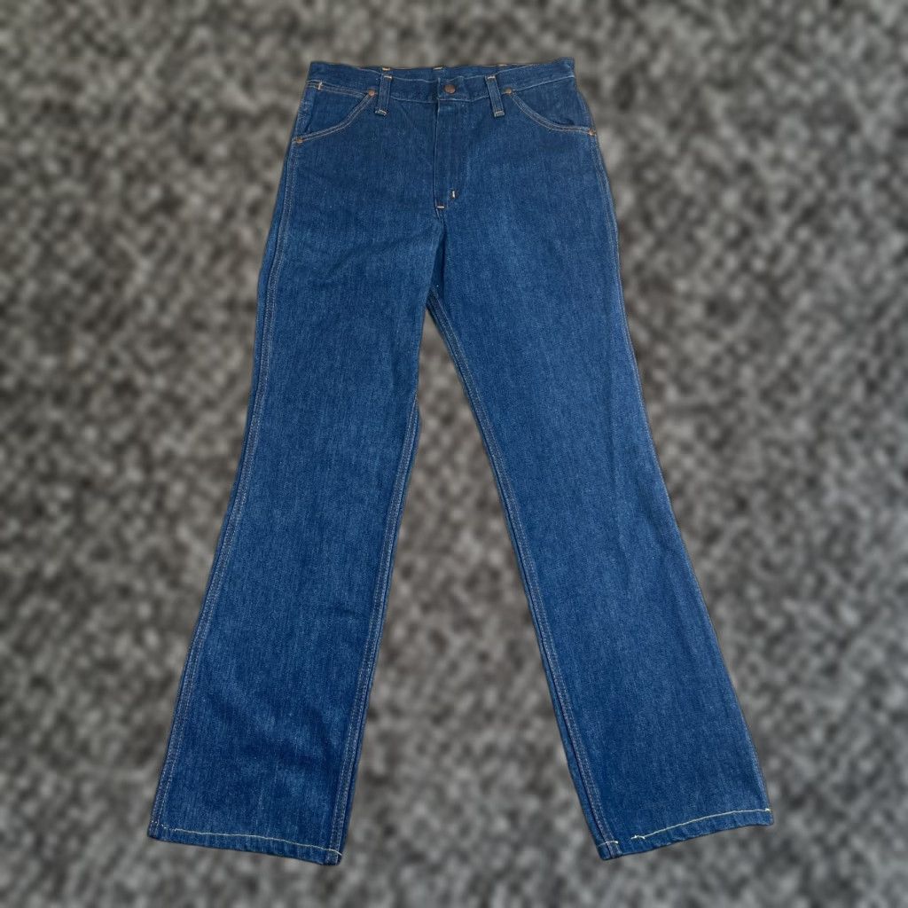 Wrangler VINTAGE Wrangler Men's Jeans 29x31 Straight Leg Denim Casual Mid Rise Blue 90s Size US 29 - 1 Thumbnail
