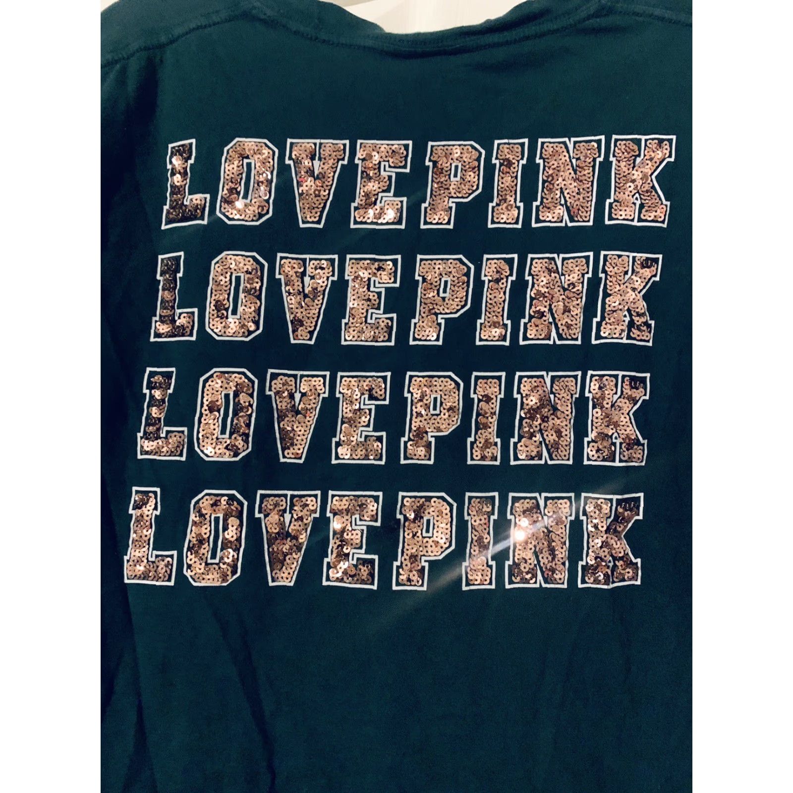 Victoria's Secret Victoria’s Secret Pink Green Sequin Bling Rose Gold Top L Green Crew Neck Long Sleeve T-Shirt Women Cap NY? Size L / US 10 / IT 46 - 5 Thumbnail