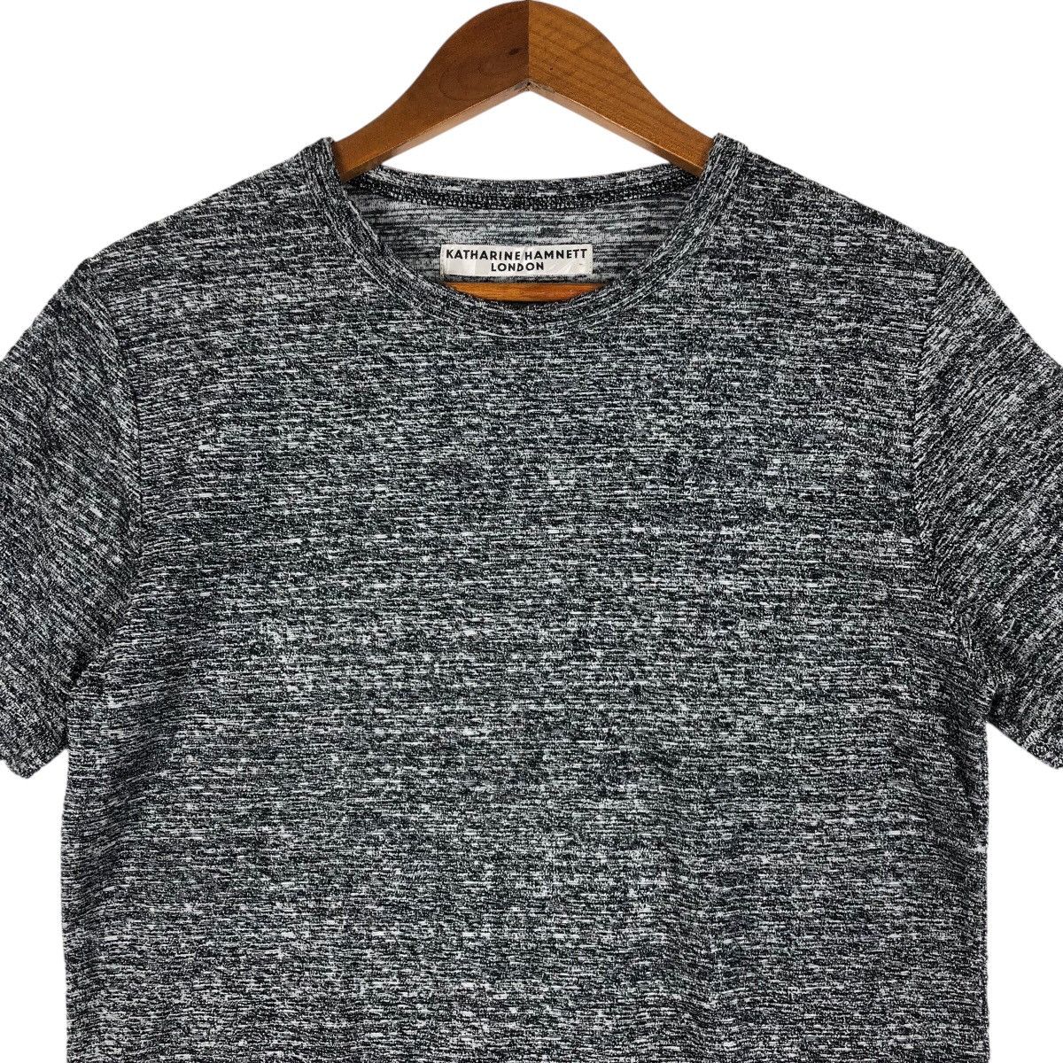Katharine Hamnett London Katharine Hamnett London Rare Cut & Sewn Knit T-Shirt Size US S / EU 44-46 / 1 - 2 Thumbnail