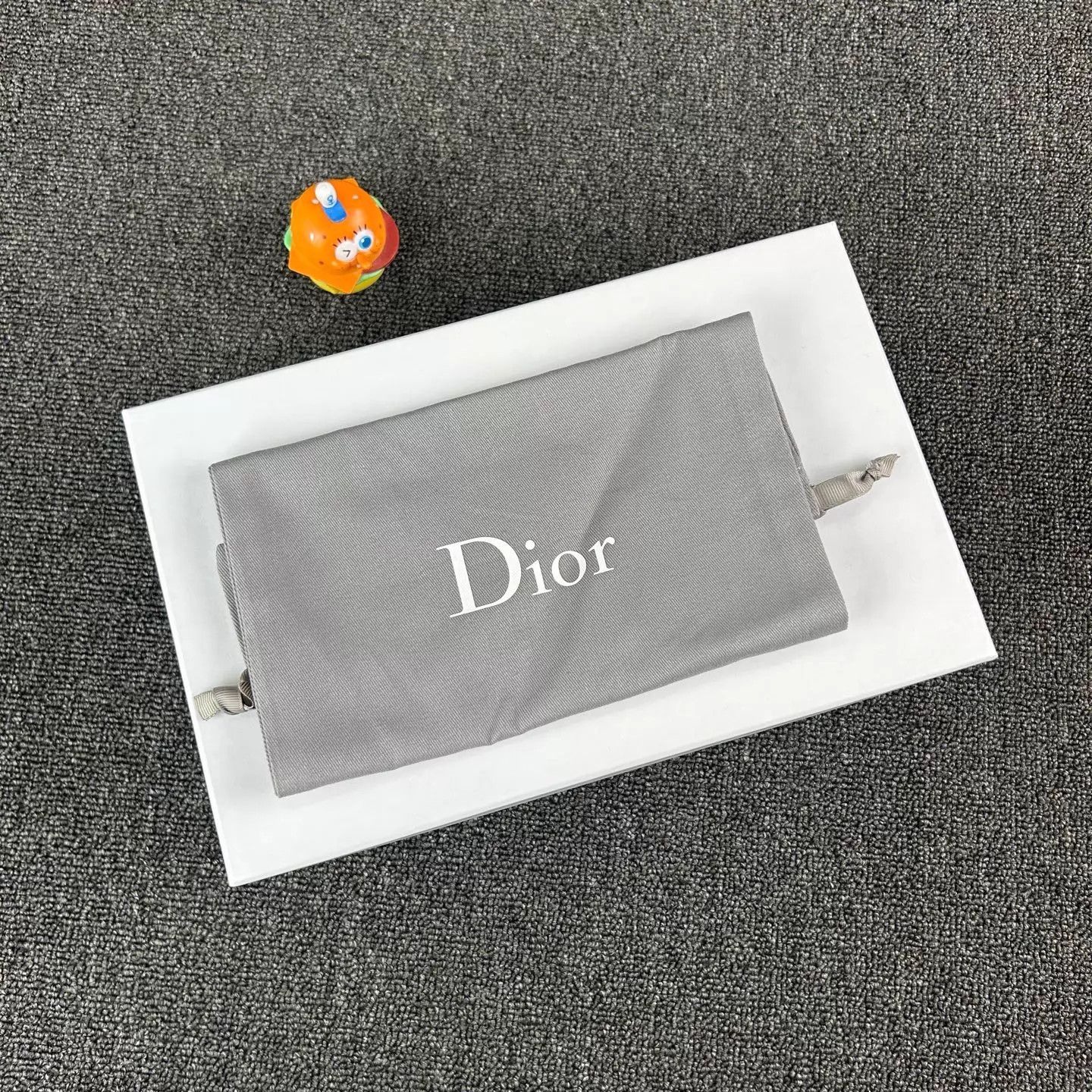 Dior Dior Black Patent Leather Logo Strap Heels 38.5 Size US 8 / IT 38 - 8 Thumbnail