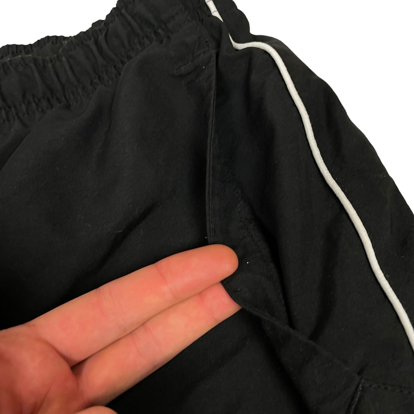 Nike × Vintage Nike Black Swoosh Drawstring Mesh Lined Track Pants Size US 30 / EU 46 - 7 Thumbnail