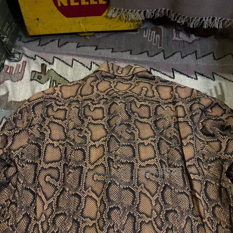 Wacko Maria Wacko Maria Snake-patterned long-sleeved shirt Size US L / EU 52-54 / 3 - 4 Thumbnail