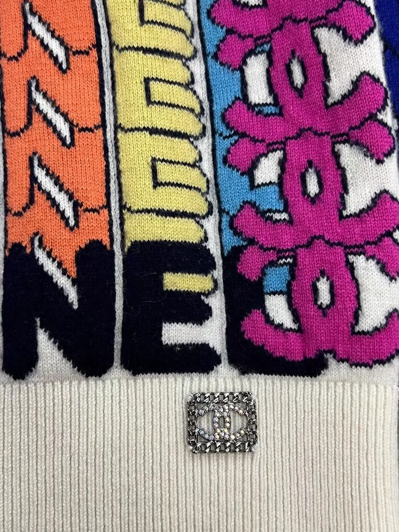 Chanel chanel 21 autumn and winter logo cashmere sweater Size XS / US 0-2 / IT 36-38 - 3 Thumbnail