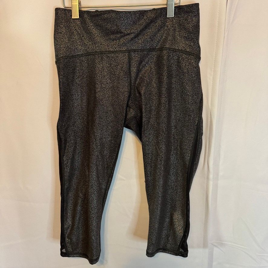 Lululemon Lululemon Wunder Under Crop Hi-Rise 8 Luminosity Foil Print Size 30" / US 8 / IT 44 - 3 Thumbnail